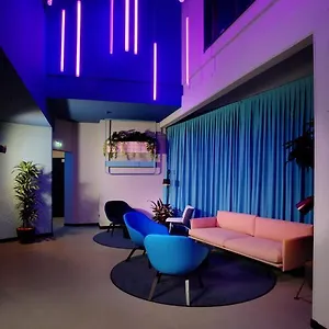 Stay Hotel Отель