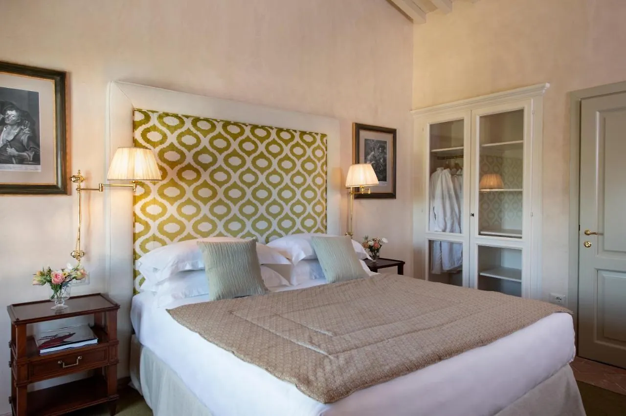 אתר נופש רג'לו Viesca Suites & Villas Il Borro Toscana