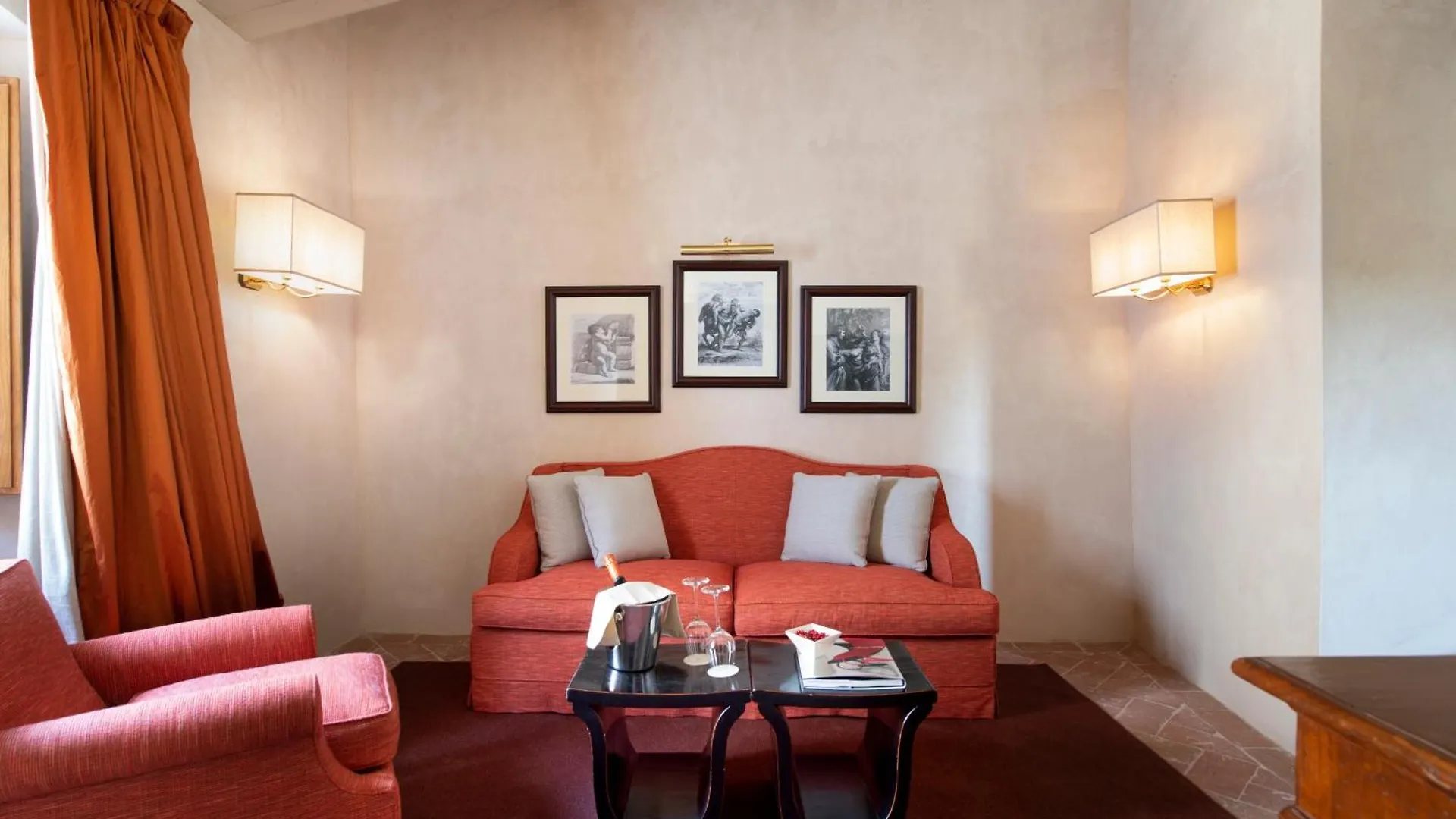 רג'לו Viesca Suites & Villas Il Borro Toscana אתר נופש