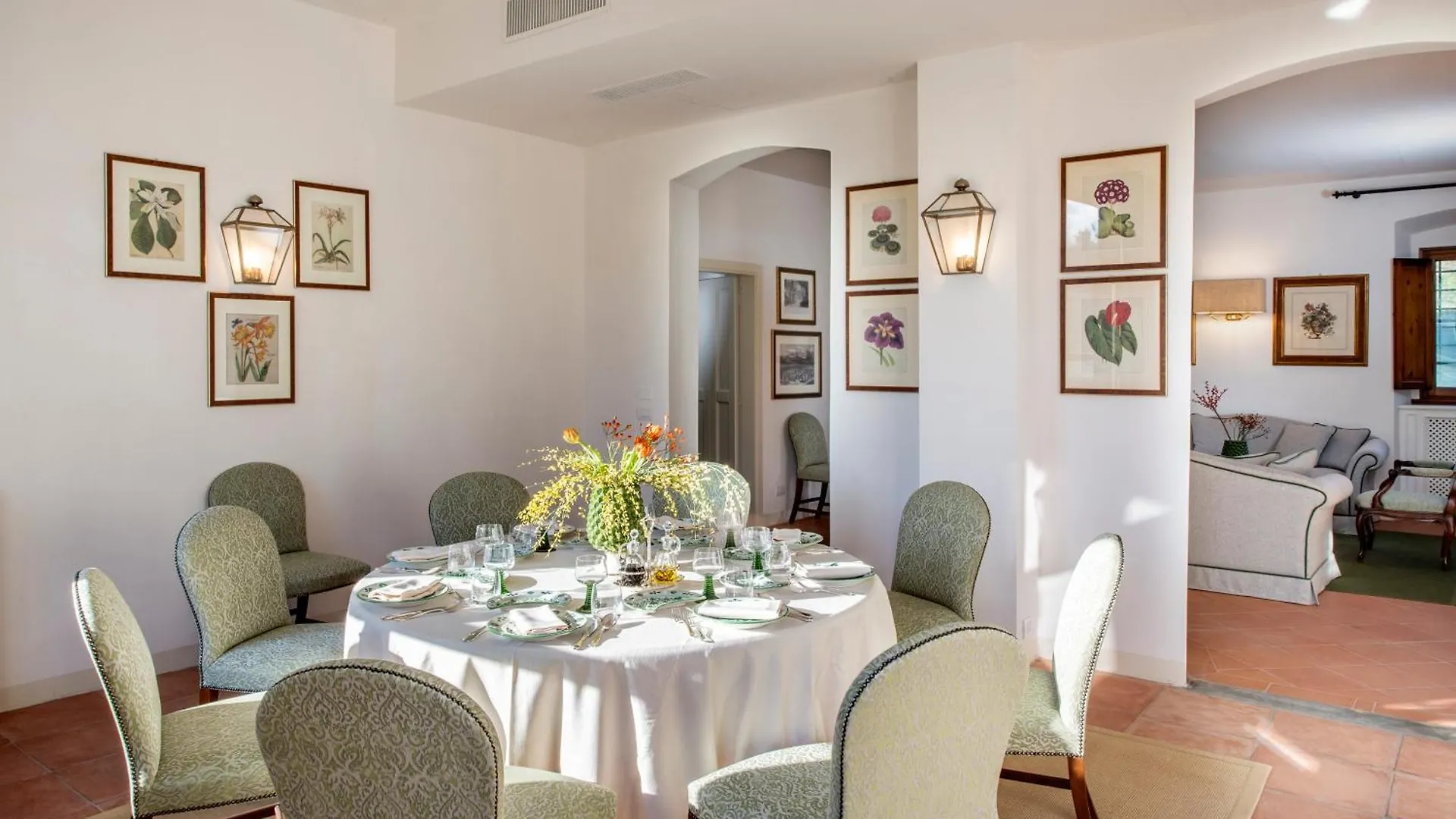רג'לו Viesca Suites & Villas Il Borro Toscana אתר נופש